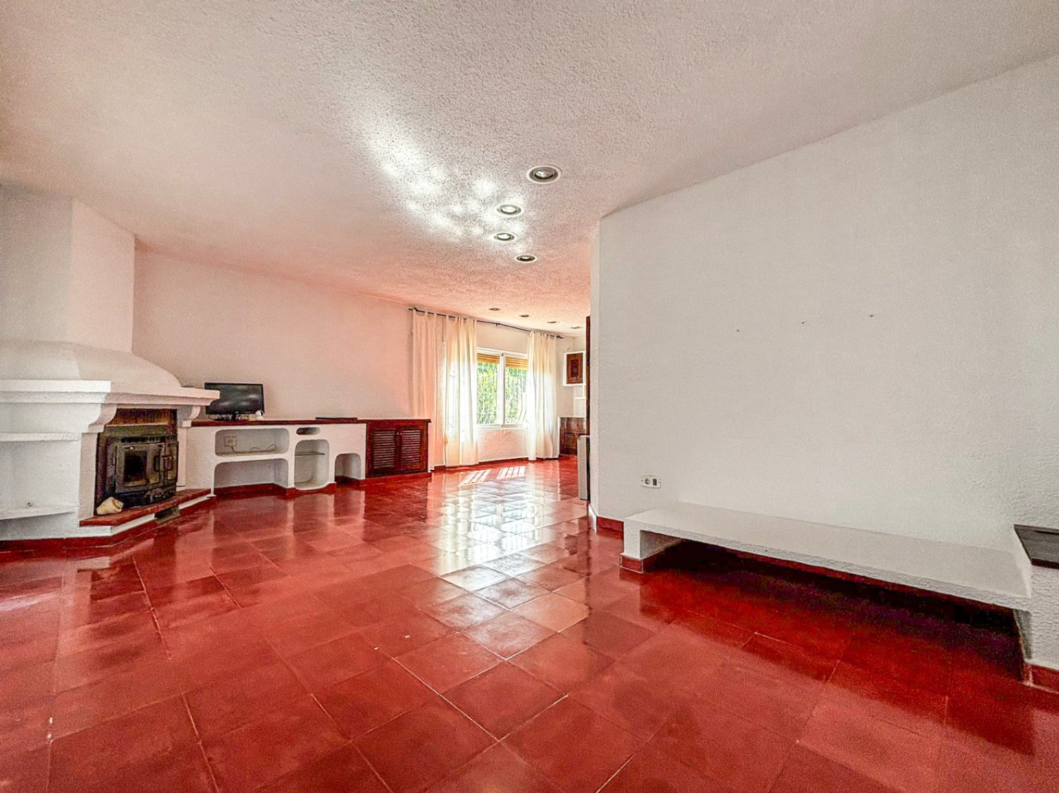 rustic-detached-house-for-sale-walking-distance-to-pedreguer-town-centre-15 RE02-133028 villa en venta en Pedreguer