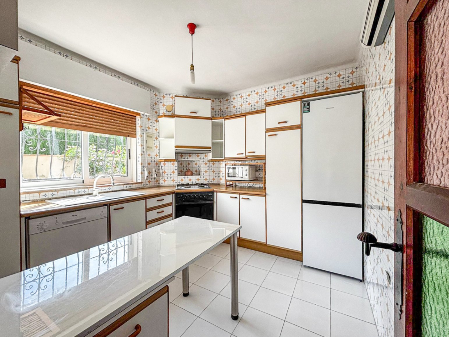 rustic-detached-house-for-sale-walking-distance-to-pedreguer-town-centre-17 RE02-133028 villa en venta en Pedreguer