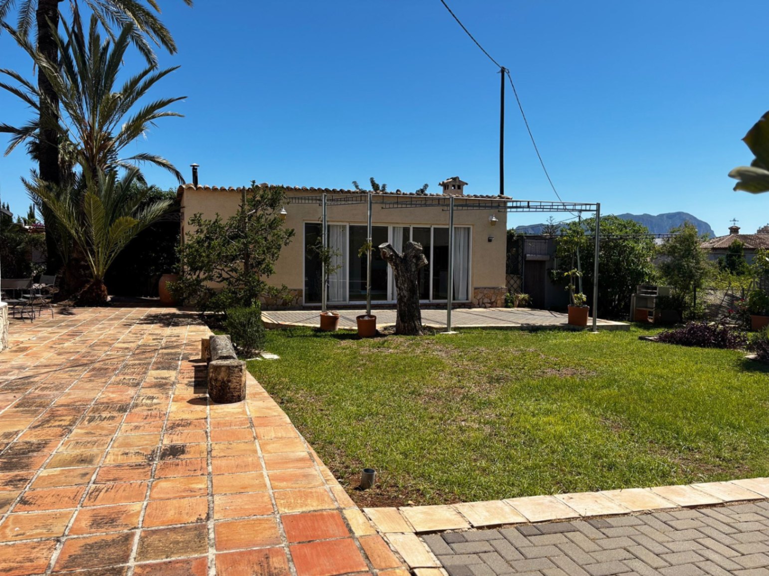 rustic-detached-house-for-sale-walking-distance-to-pedreguer-town-centre-e3 RE02-133028 villa en venta en Pedreguer