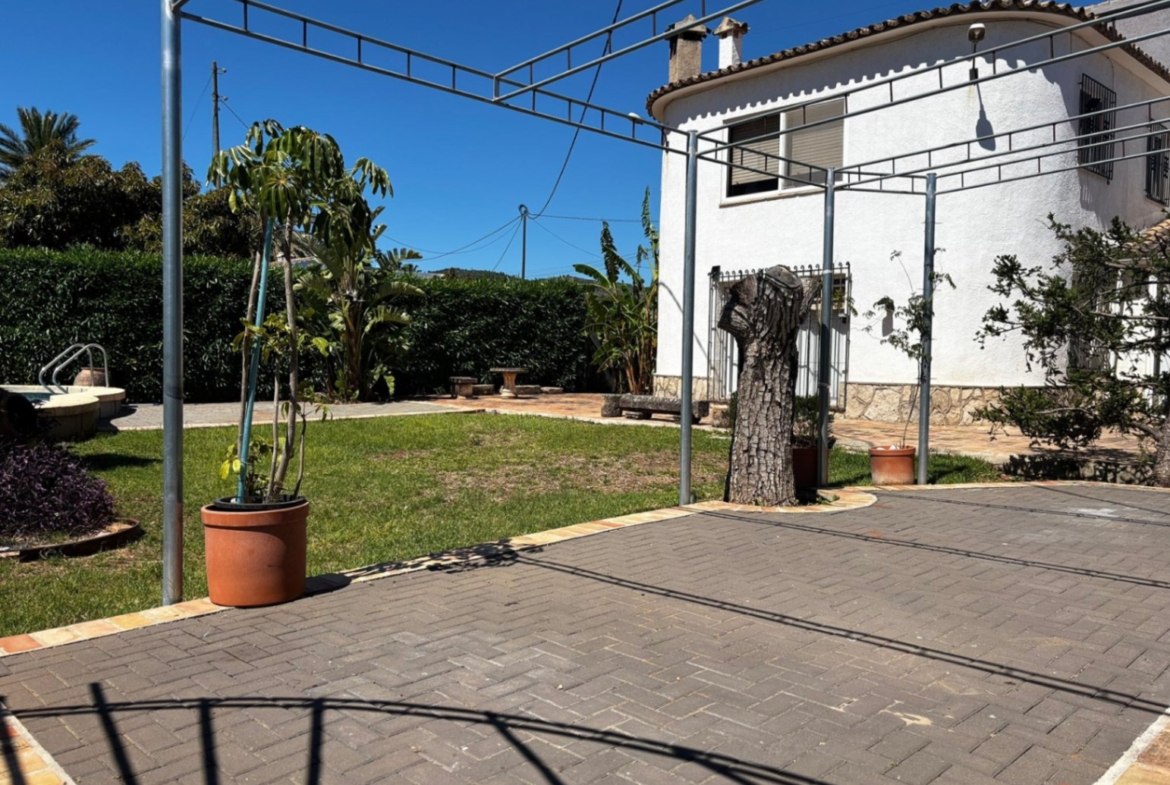 RE02-133028  villa en venta en Pedreguer