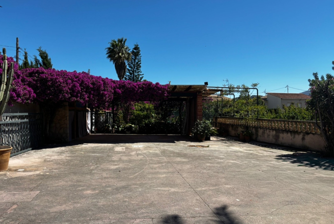 RE02-133028  villa en venta en Pedreguer