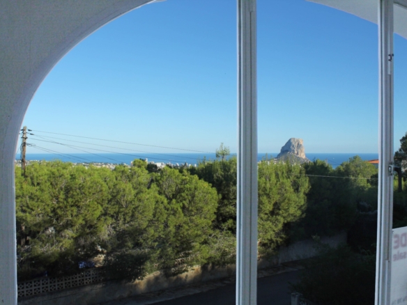 Sea view villa and additional plot for sale in Calpe